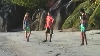 Kristina Lion - BTS - Seychelles beach and 1 boy