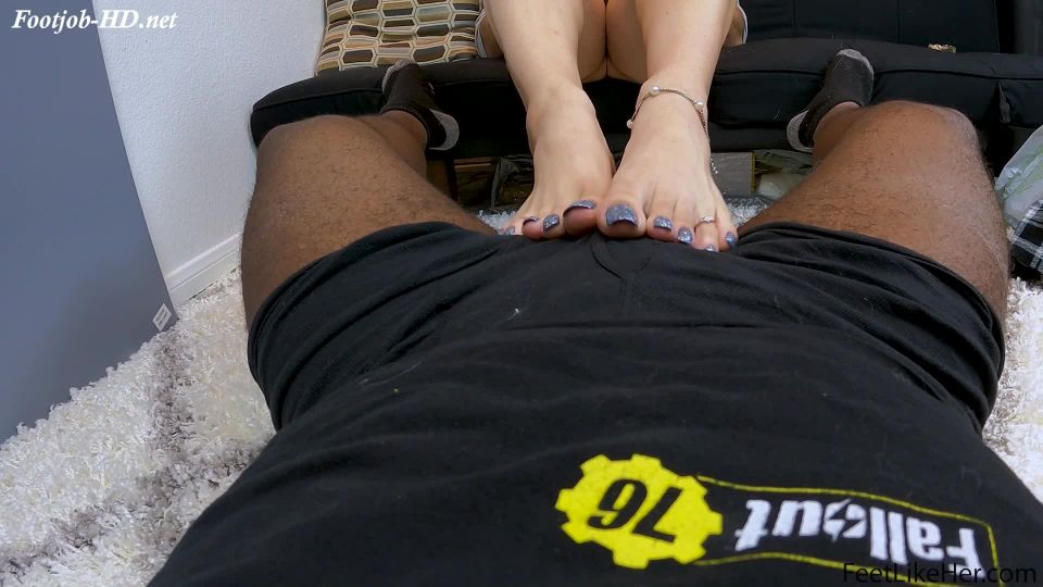 free adult clip 7 Sexy Footjob For a BBC – Femnin Feet | barefoot footjob | feet porn celeb foot fetish