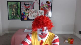 M@nyV1ds - Kosplay_Keri - Ronald McDonald and Harley Quinn pegpals