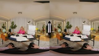 Cory Chase receives the perfect foot rub - Smartphone 60 Fps - Blow job
