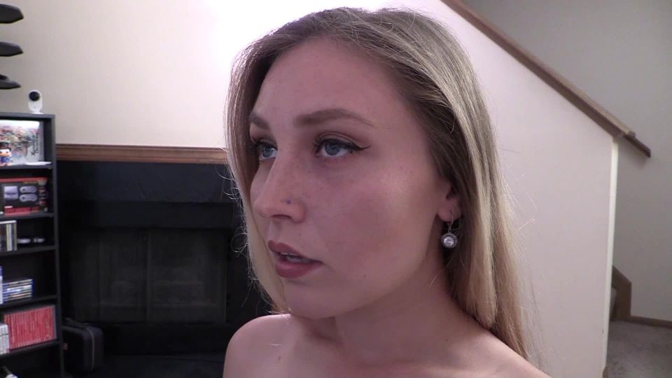   Brianne GirlsGoneHypnotized – Hypnotizing His Friend’s Sister – Brianne   Brianne