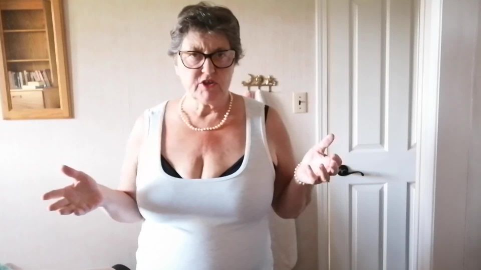 GILF Auntie Catches Pervert Nephew Jacking off | bbw | amateur porn siri bbw