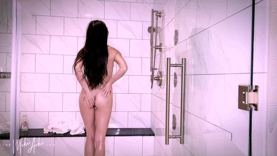 adulto xxx video 40 Princesa Miki - Mi cuerpo es santo: Sin censurar  sensual  pov grande tetas asiáticas porno