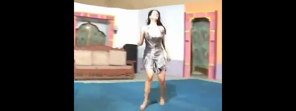 Arab sexy dance with  nippleslip