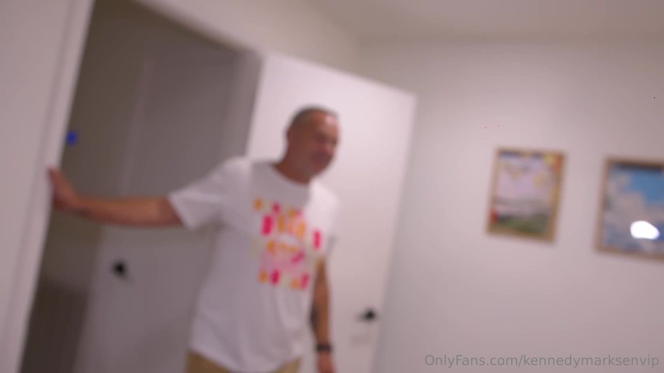 Kennedy Marksen Hubby Gets Spoiled With Girls At Once! This Has Been One Of His (Pornstar)
