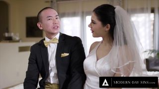 MODERNDAY SINS  Groomsman ASSFUCKS Italian Bride Valentina Nappi On Wed