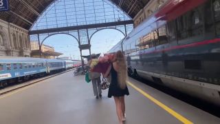 PUBLIC RISKY SEX SHOWING PUSSY IN THE TRAIN AND FINALLY CREAMPIE IN SMA