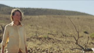 Mia Wasikowska – Tracks (2013) HD 1080p - [Celebrity porn]