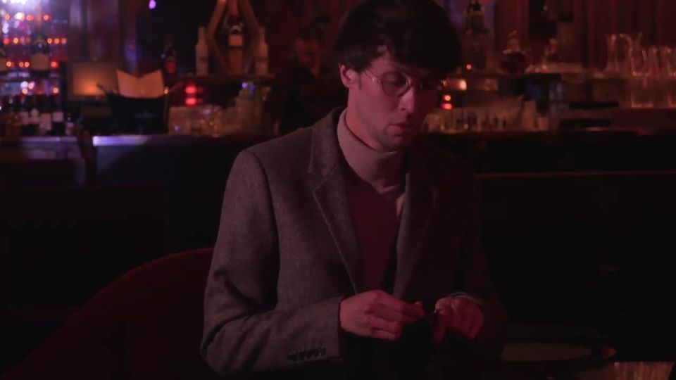 Estelle Couret - Sans contact (2019) HD 720p!!!