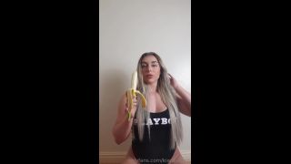 kierajaston- Este podría ser tu bebé. en femdom porno emo femdom