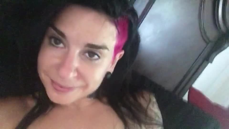 Joanna Angel () Joannaangel - hanging out and eating cum good morning 16-06-2017