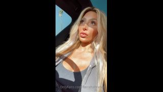 FARRAH ABRAHAM () Farrahabraham - guess what i want i know you know lets get it wish list free video 12-06-2021