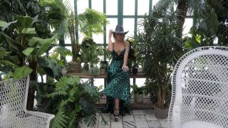 Juleeya Reutova VIP - juleeya69 () Juleeya - hot dance with gymnastic elements in a greenhouse of exotic plants 10-02-2020