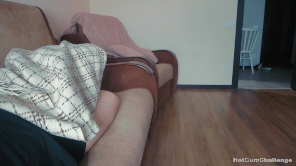 Amateur - Decided To Secretly Suck Cock