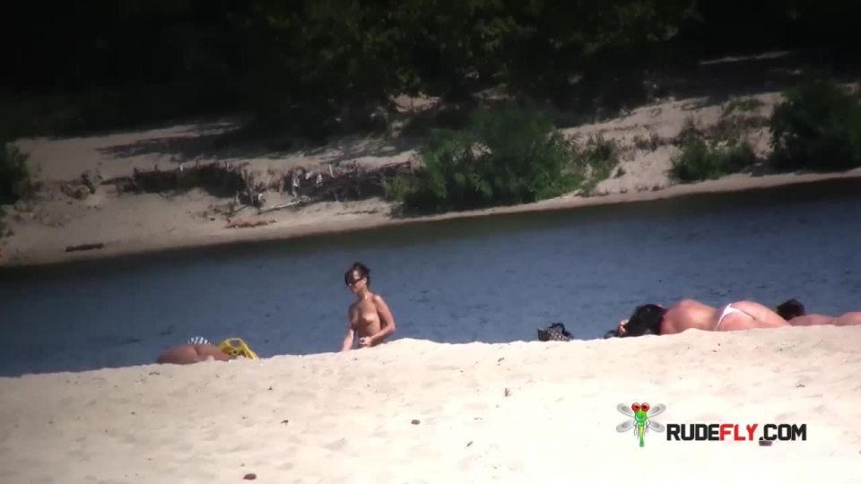 Nude Beach Spy Camera  5