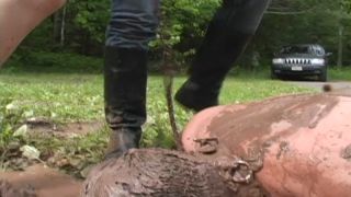 Muddy boot bitch - Goddess Brianna, Leah.