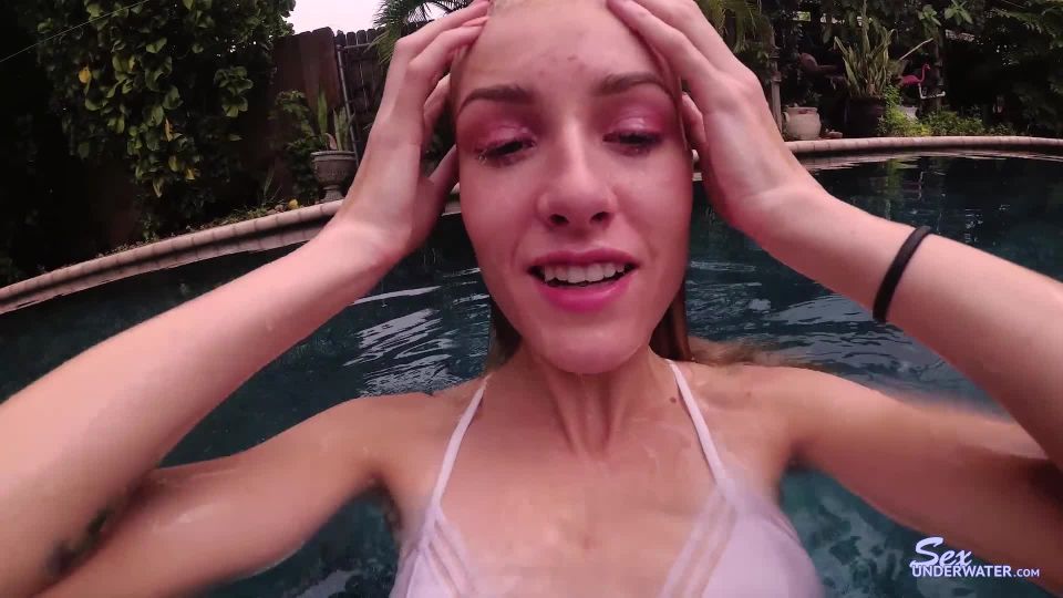 SexUnderwater e1035 Mazzy Grace UW Model Training 1 (mp4)