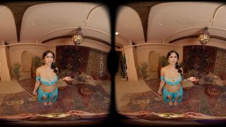 VR Conk Jasmine & Aladdin Porn Parody With The Hot  Sophia Leone In VR 