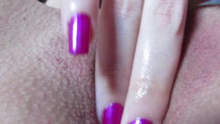 cuteblonde666 Close up fingering,lips play in panty - Big Clits