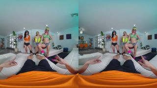 Skater Girls Party Jazmin Luv, Penelope Kay, Scarlett Alexis 03-02-2023 - Close ups