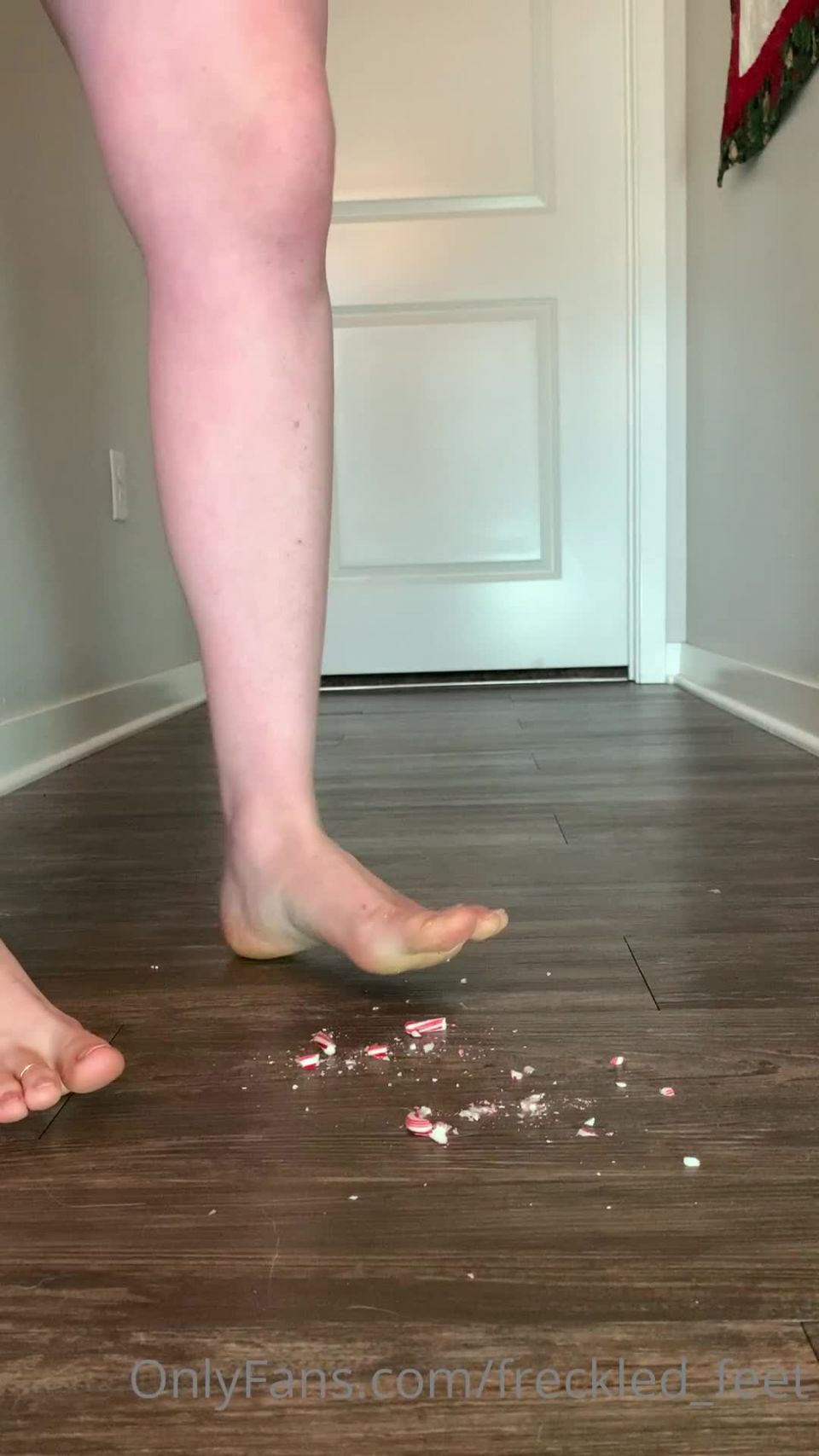Freckled Feet23-12-2020 - Candy cane crush trample ASMR  Would you lic