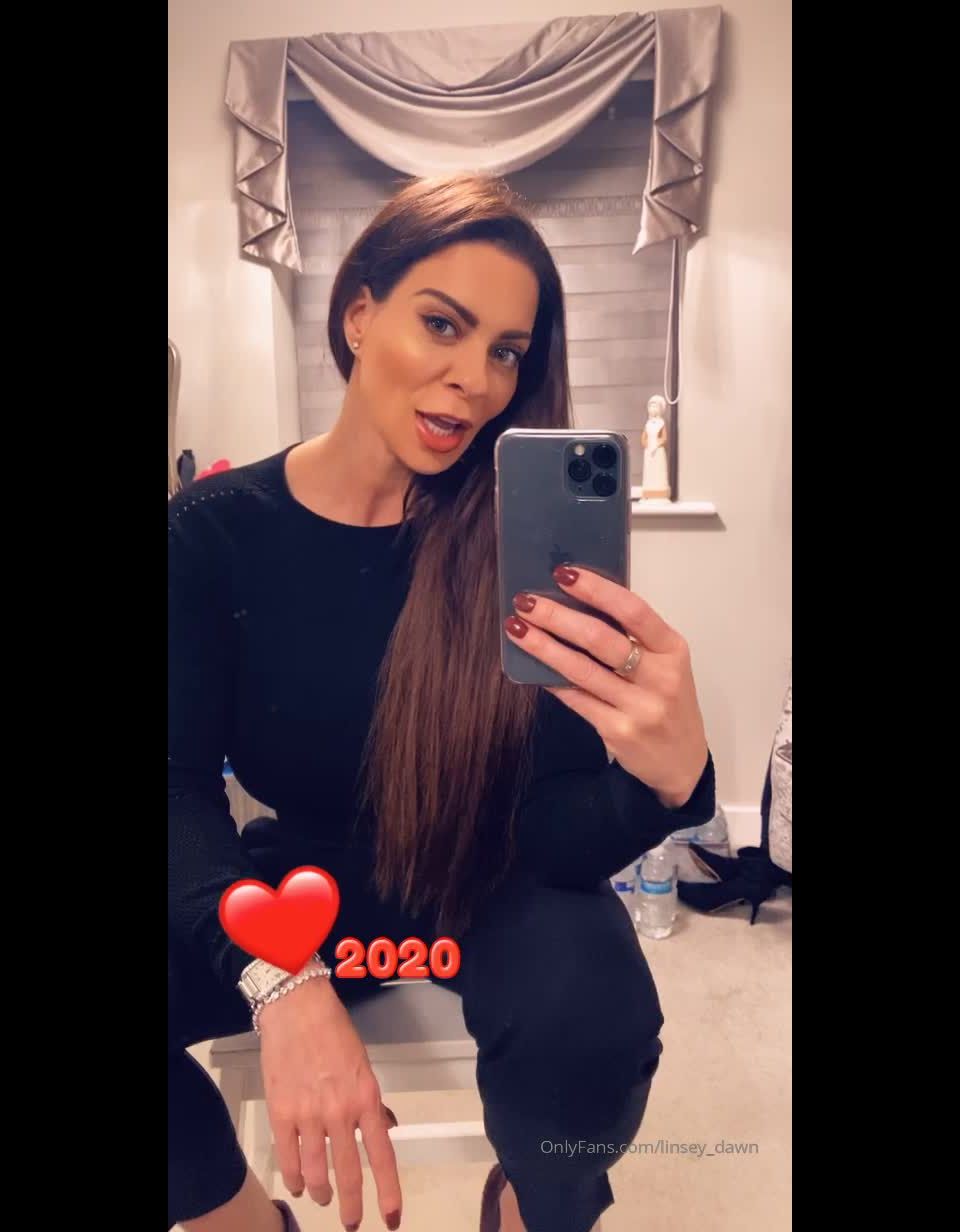 Linsey Dawn Mckenzie () Linseydawnmckenzie - thank you for being in my gang over the year lets have a horny together must say n 31-12-2019