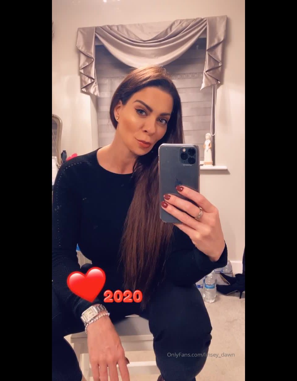 Linsey Dawn Mckenzie () Linseydawnmckenzie - thank you for being in my gang over the year lets have a horny together must say n 31-12-2019