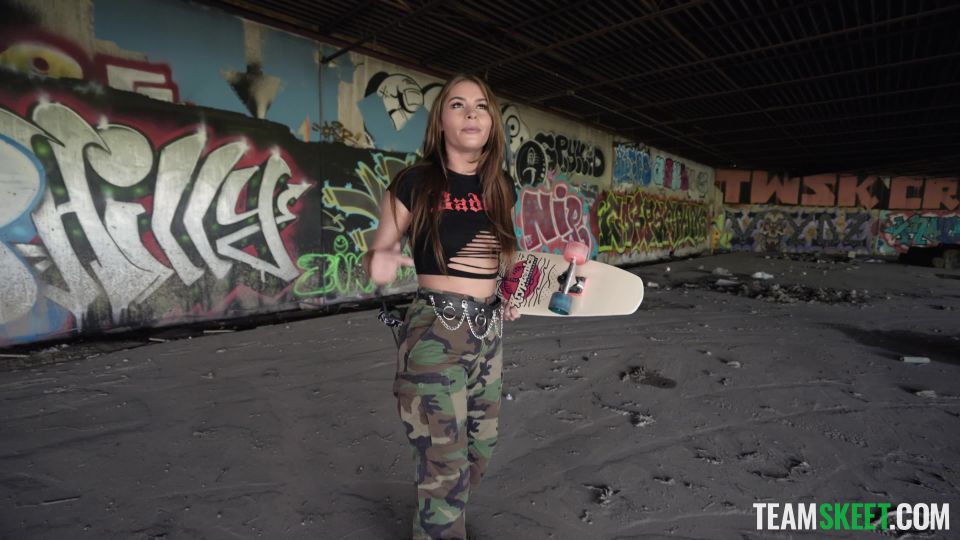 Nicole Aria - The Hot Skater Girl Watch XXX Online Ultra HD 4K - Anal
