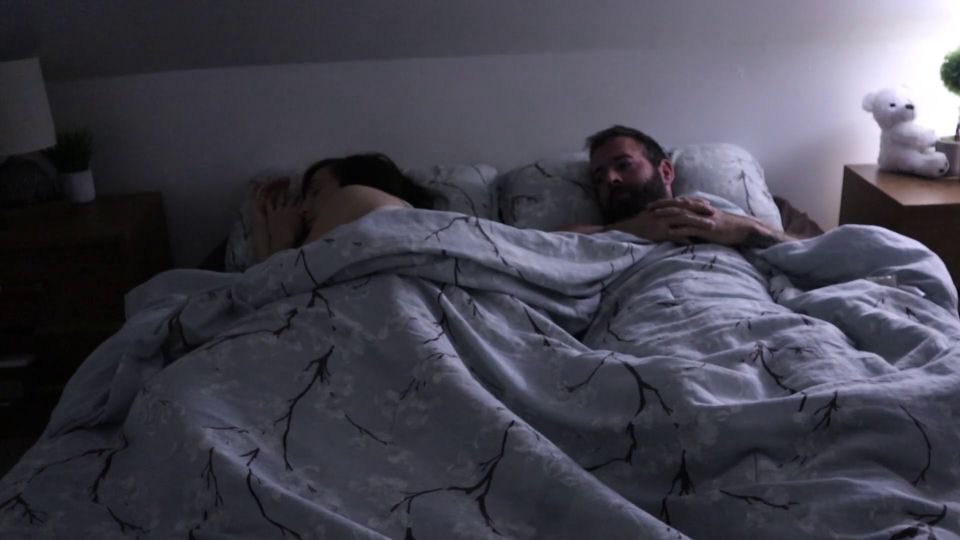 Unplanned Sex  Sharing Bed Between Stepson And His Stepmom