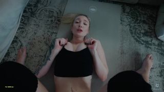 adulto xxx clip 17 Fiona-Fuchs - OMG - 3 orgasmos y Creampie beim Stretch Workout Fick en la femdom porno sexo femenino