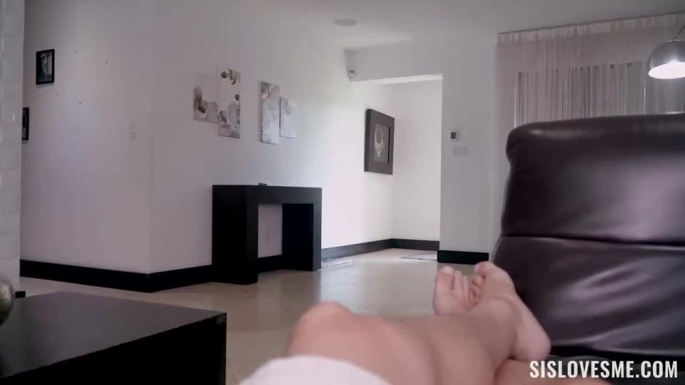 clip 45 Sis Loves Me – Alicia Williams on hardcore porn hentai xxx sex video