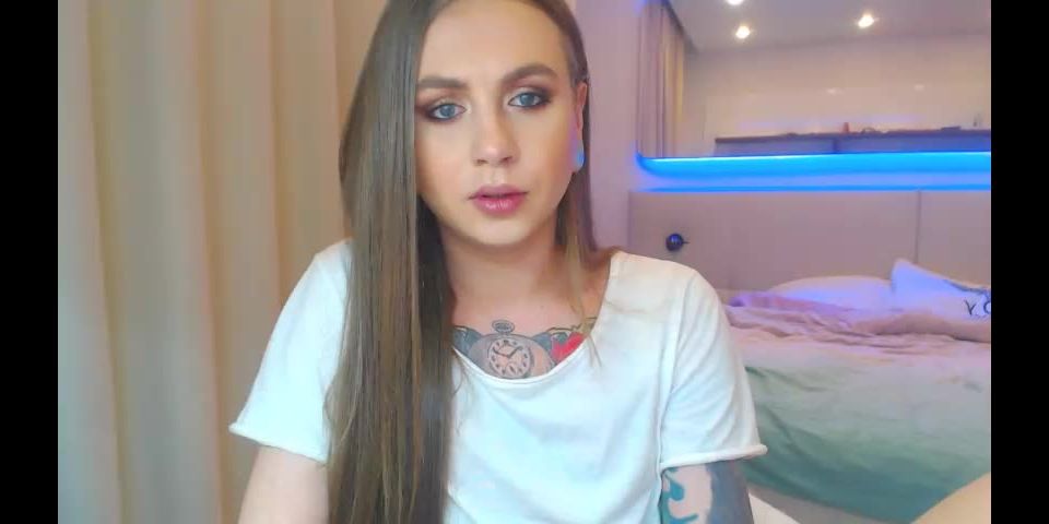 xxx video clip 42 Shemale Webcams Video for February 18, 2020 – 06 on webcam 