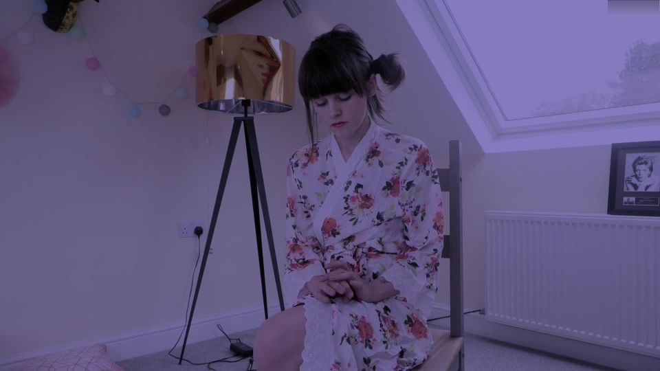 xxx clip 4 Sydney Harwin – Vile Bully Defile a mamá en fetiche porno amazona femdom