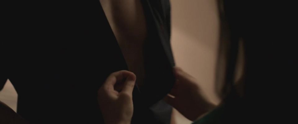 Beth Humphreys – Parlor (2015) HD 720p - (Celebrity porn)