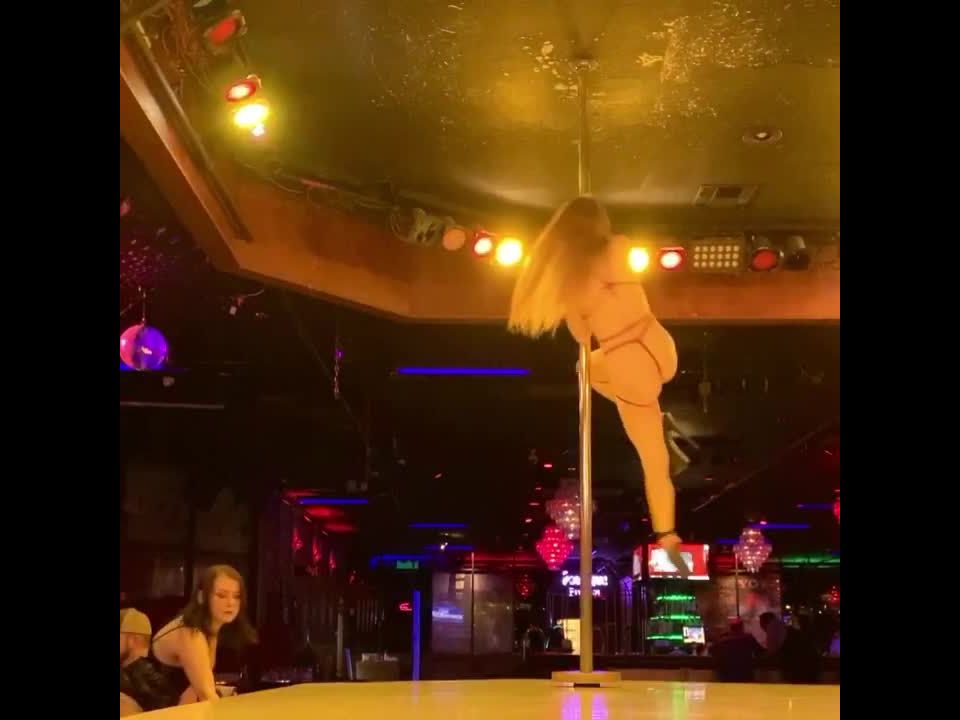 Tiffany Taylor () Tiffanytaylor - just a little pole dancing unlock my next vid to see the naked version 11-01-2020