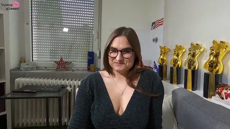 adult video 46 HollyBanks - Das Interview - Mal eben den Reporter gefickt  on hardcore porn milf hardcore anal sex