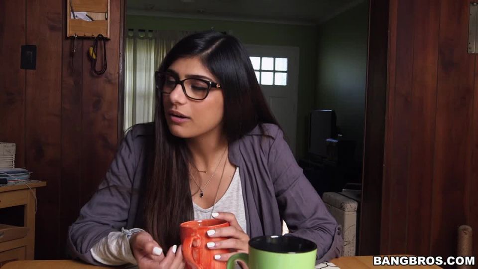 Mia Khalifa s First Monster Cock Threesome Blowjob