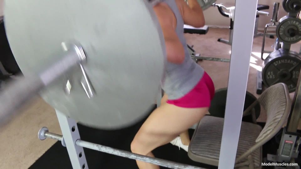 Tia working out on legs Muscle!