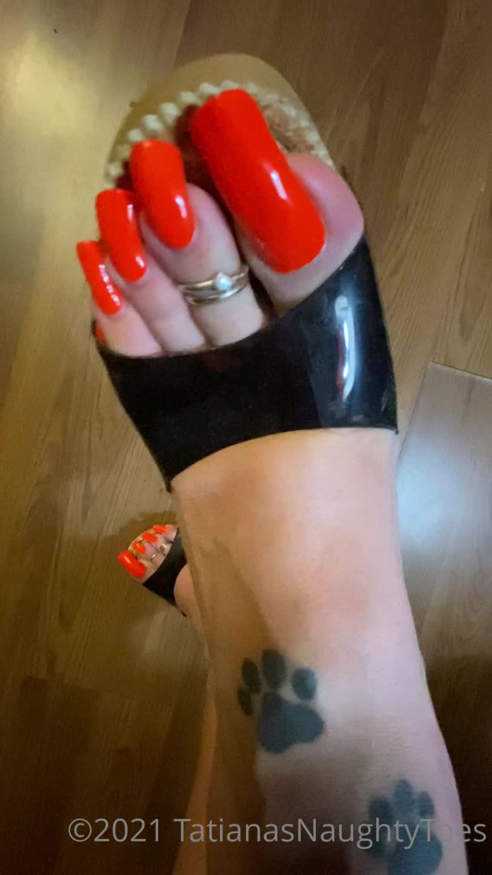 TATIANA - tatianasnaughtytoes () Tatianasnaughtytoes - new august what color should i do next 11-08-2021