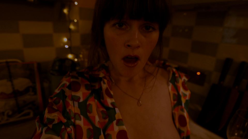 Sydney Harwin – Mommy Is a Swinger.