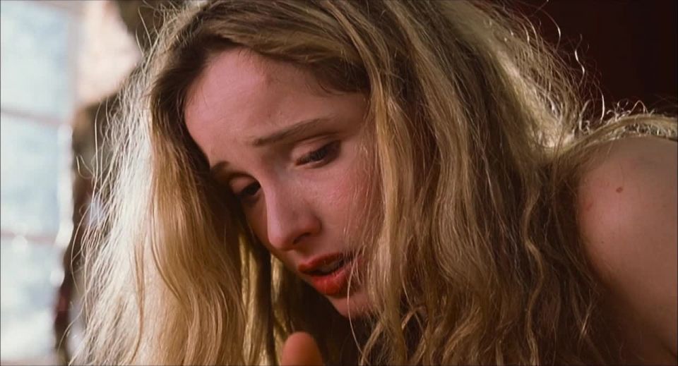 Julie Delpy - An American Werewolf in Paris (1997) HD 720p - [Celebrity porn]