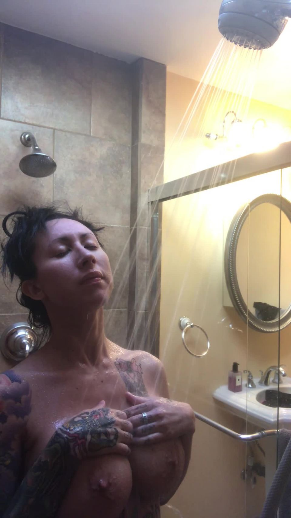 Lily Lanexxx – Shaving In The Shower, blood fetish porn on fetish porn 