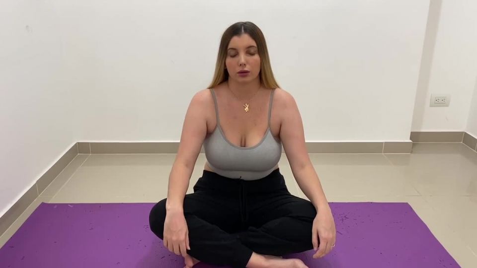 [Amateur] Step Mom and Son try tantric yoga - Ivana Montana