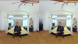 Video VR Intimacy 006 : Perfection Up Close : Cara Mell 1920p Ultra...