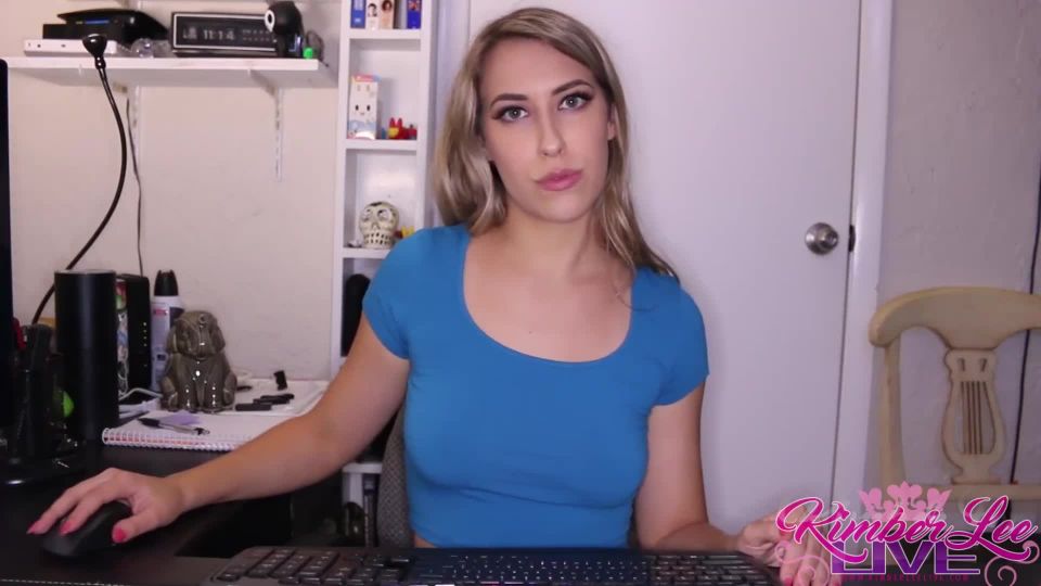 Kimber Lee – Yawning At My Desk Trying To Study BigAss!