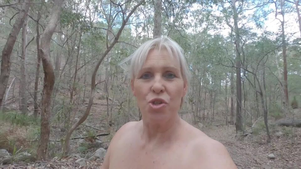 sexymatureaussielady  Went for a naked bush walk during the week and while i was doing a video for my only fans 24-10-2019