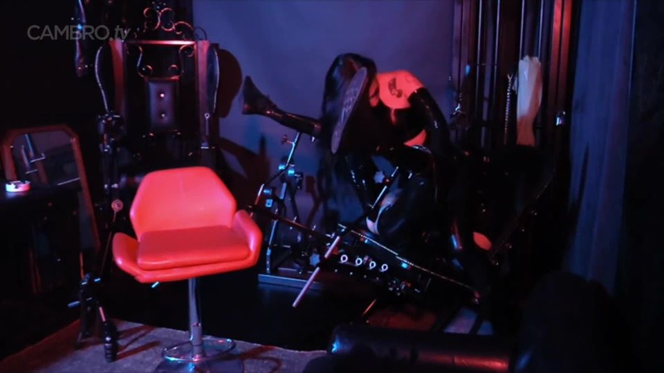 Cybill Troy Anal Entrenamiento Montaje (Porno fetiche)