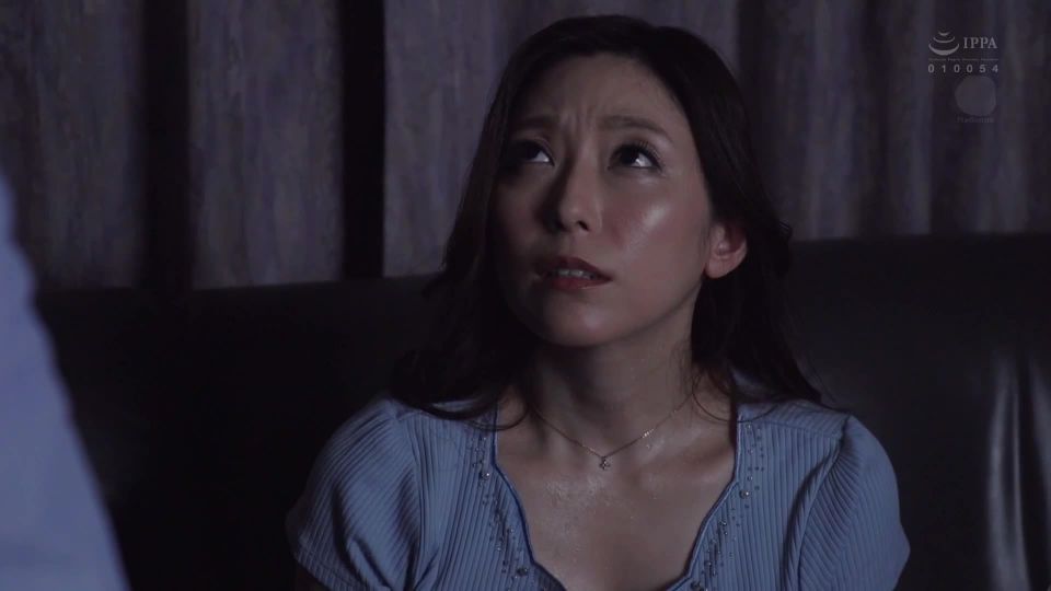 [JUL-469] All Alone With My Hot Stepmom During A Power Outage... It All