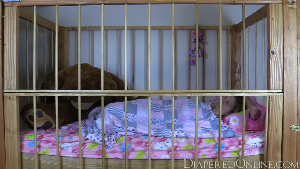 Diaperedonline2Pookie Pookie Locked in Crib