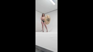 LottiiRose Lottiirose - time lapse of my group shoot last night so many shapes and shots 15-05-2019